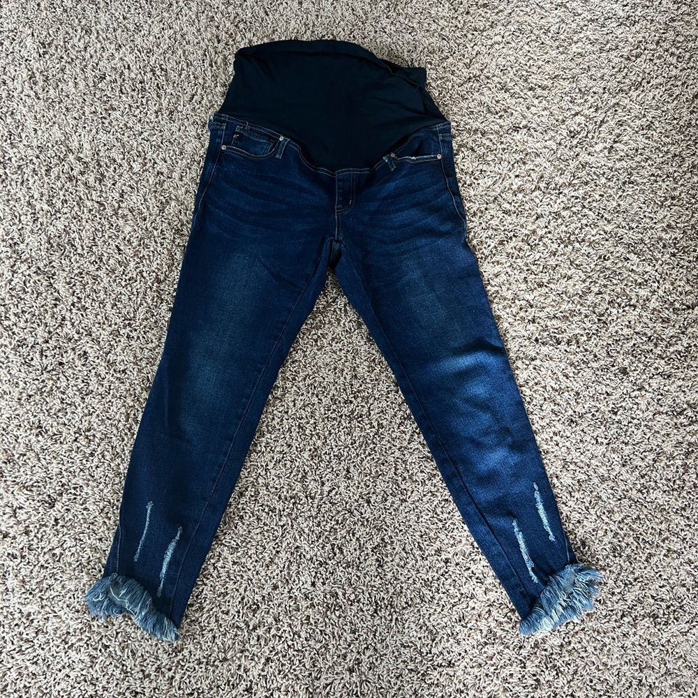 SOLD Maternity Kancan skinny jeans